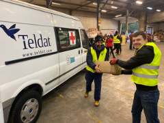 Solidarity expedition formed by DIY Ukraine and supported by Teldat delivers humanitarian aid and returns with 75 Ukrainian refugees